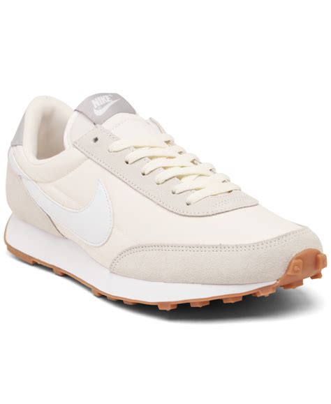 nike daybreak damen weiß|Nike Women's Daybreak Casual Shoes (Summit White/Metallic .